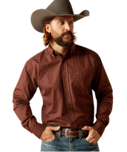 Ariat Men's Seabrook Button Down Shirt Size Large.