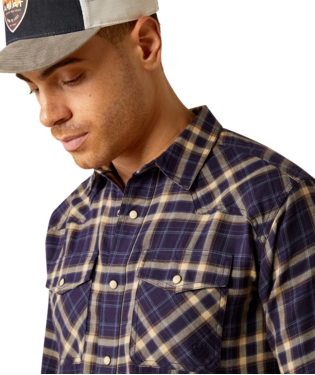 Ariat Men's Hayes Retro Fit Snap Front Shirt.