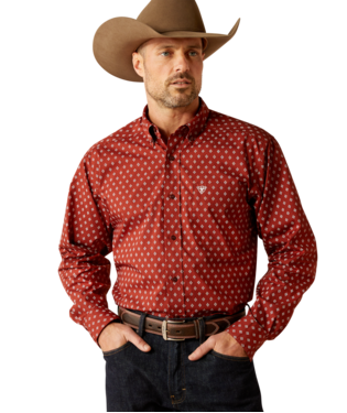 Ariat Men's Pax Classic Fit Button Down Shirt.