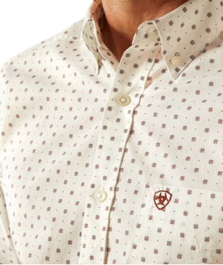 Ariat Men's Fitted Pembroke Button Down Shirt.
