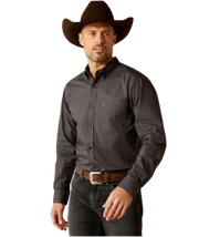 Ariat Men's Fitted Pompey Snap Front Shirt.