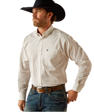 Ariat Men's Wrinkle Free Izzy Classic Fit Button Down Shirt.