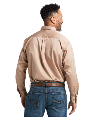 Ariat Men's Solid Twill Classic Fit Button Down Shirt.