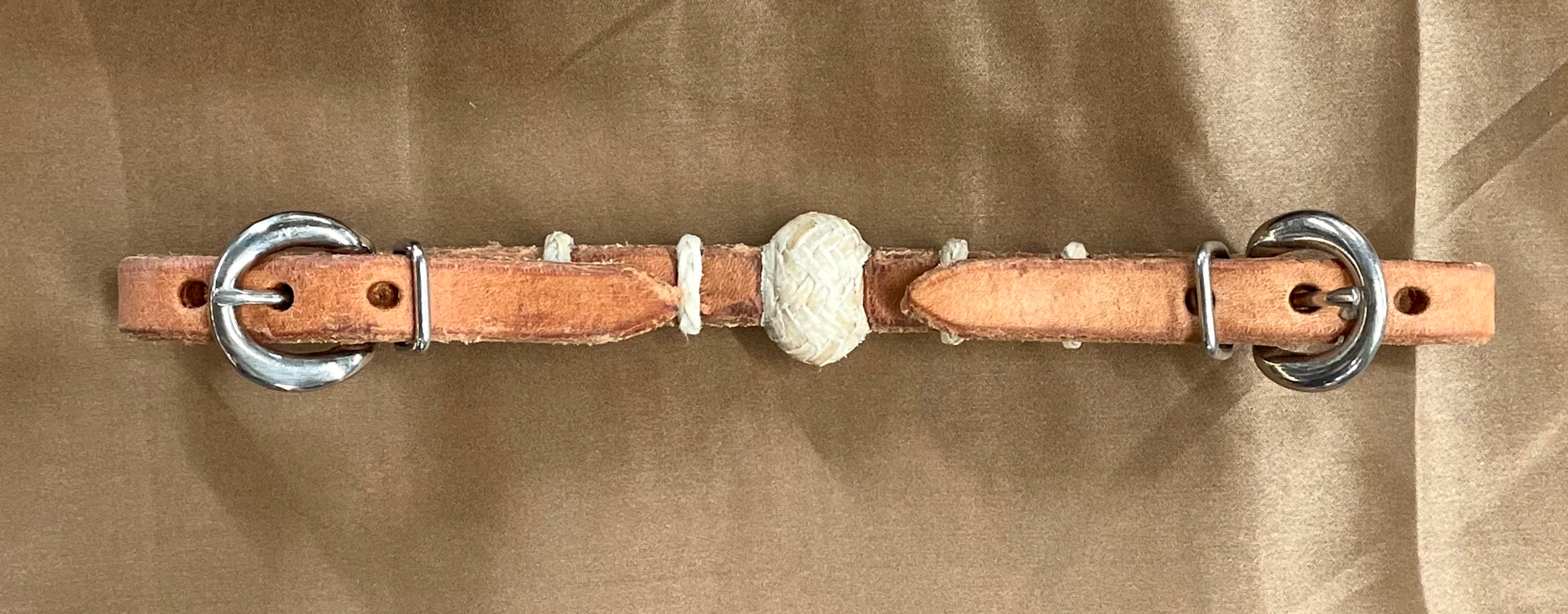 WW BRAIDING RAWHIDE HARNESS CURB HC04B.