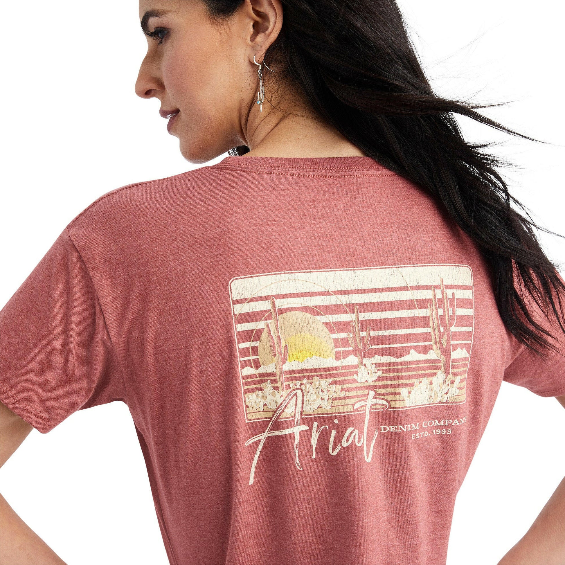 Ariat Ladies Red Clay Heather Sunset Lockup Tee Size Medium.