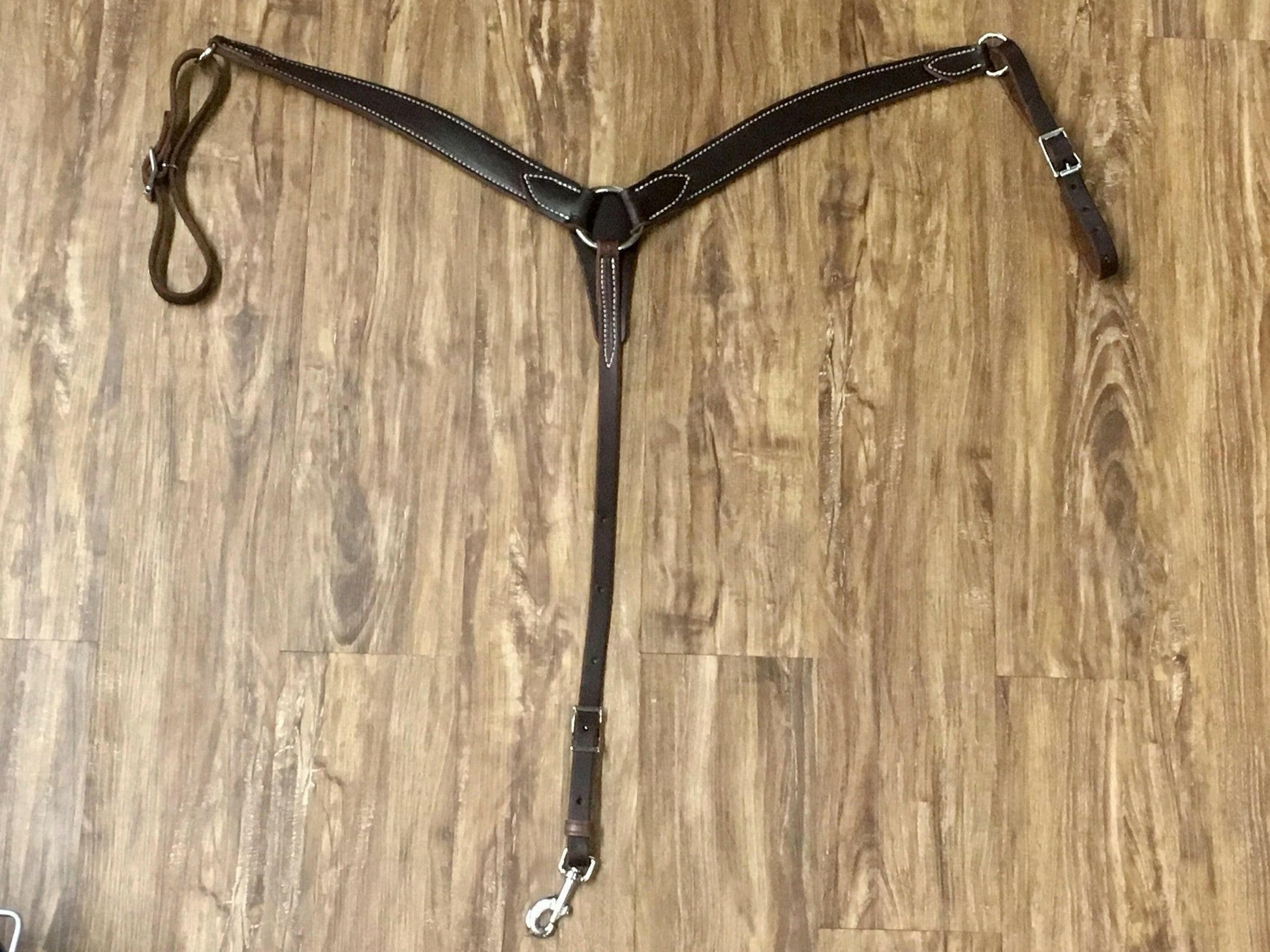 Berlin Contoured Dark Oiled Breastcollar.