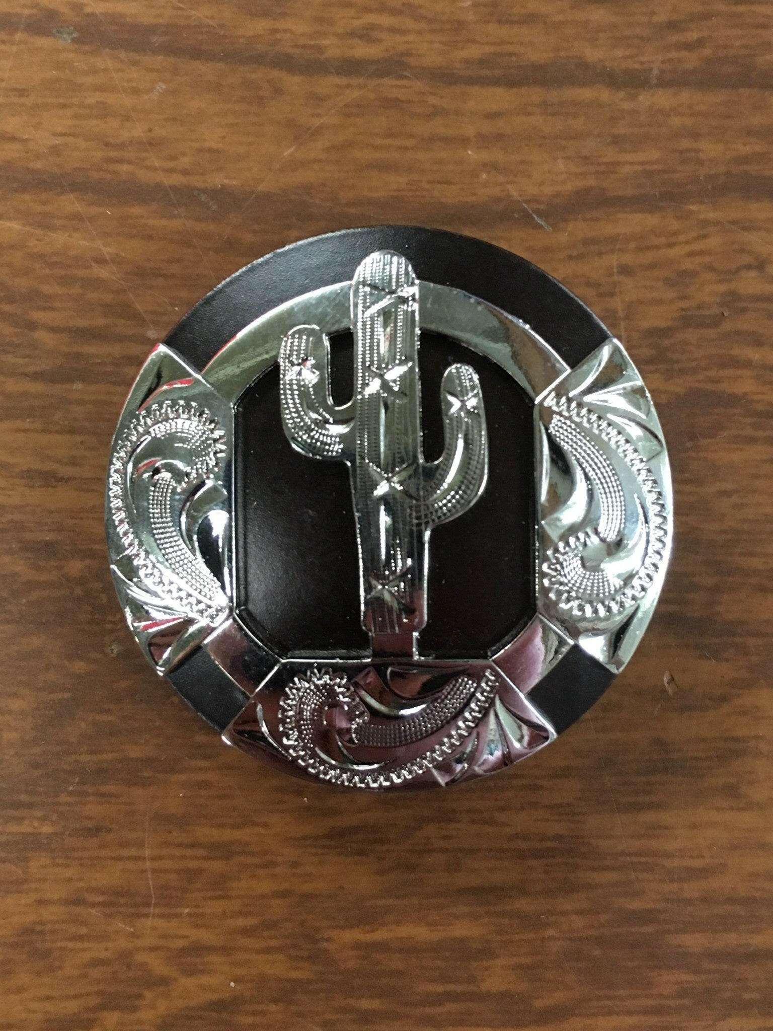 Iron Cactus CS Concho 1".