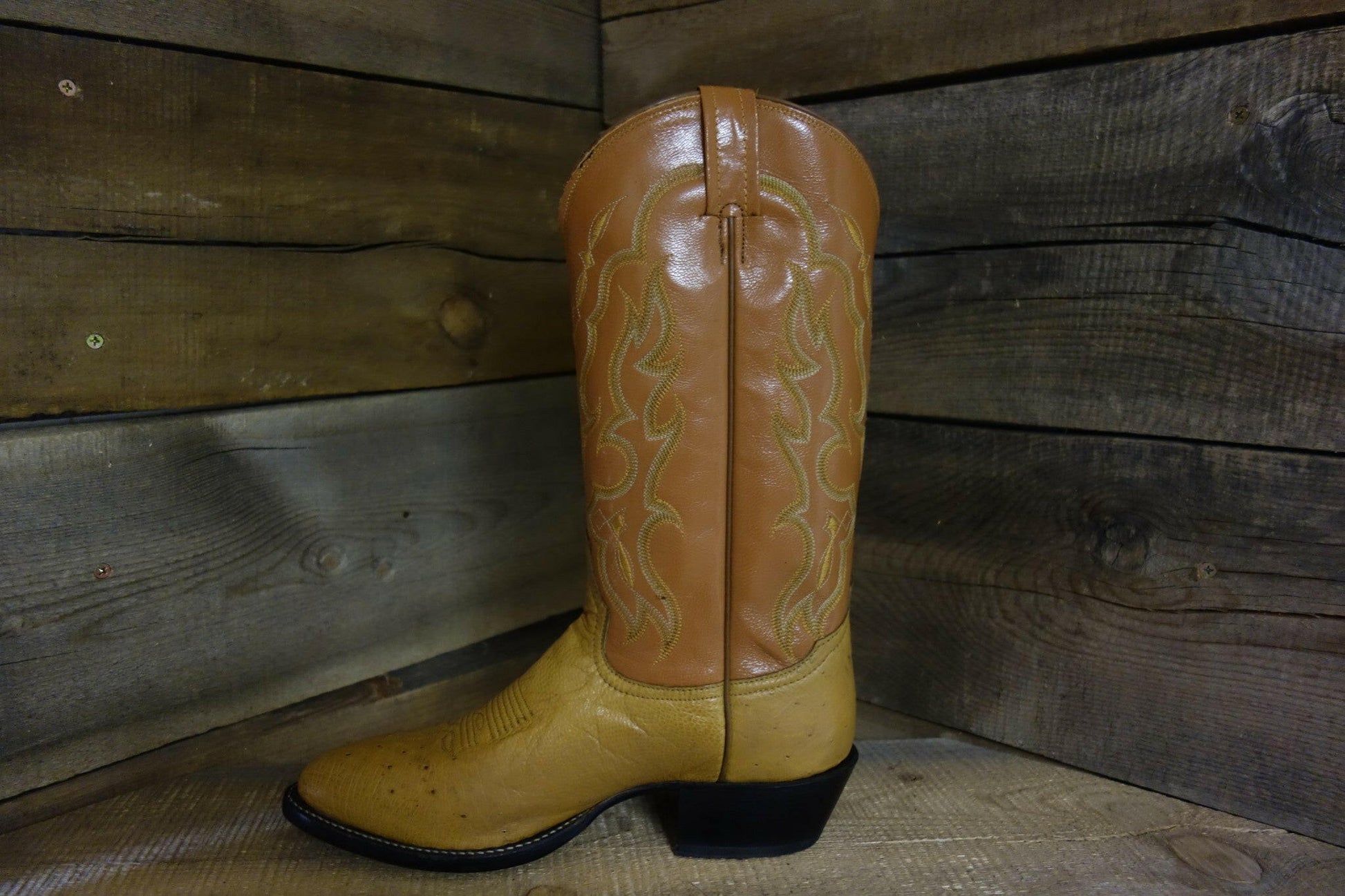 Men's Smooth Ostrich Western Boot C3.