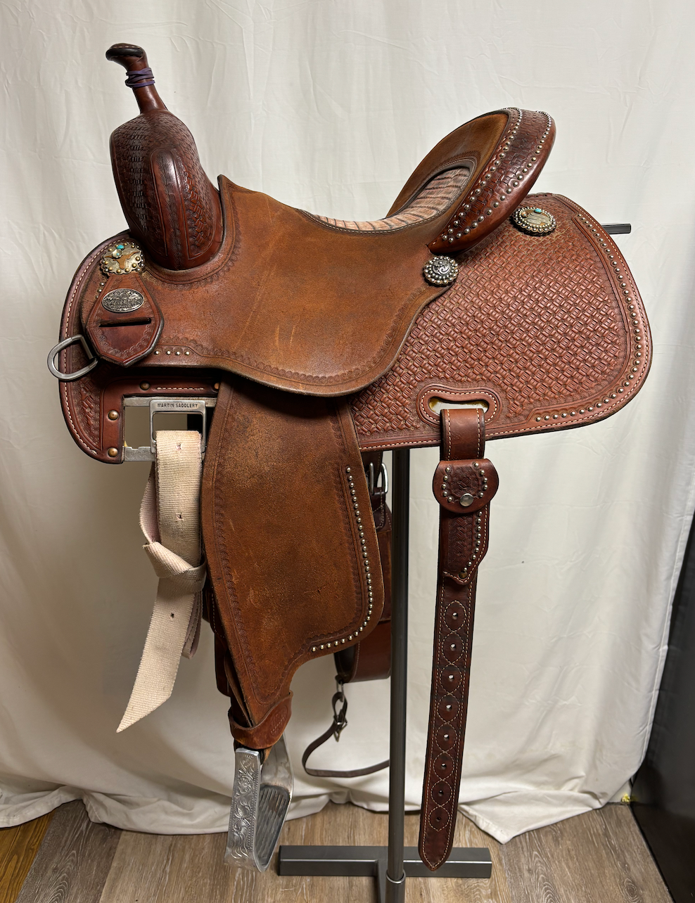 Used Martin Crown C Barrel Saddle with Caiman Seat