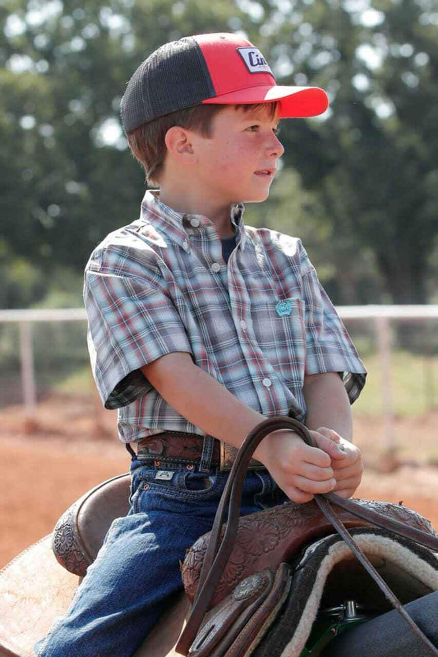 Cinch Boy's Plaid Short Sleeve Button Up Shirt.