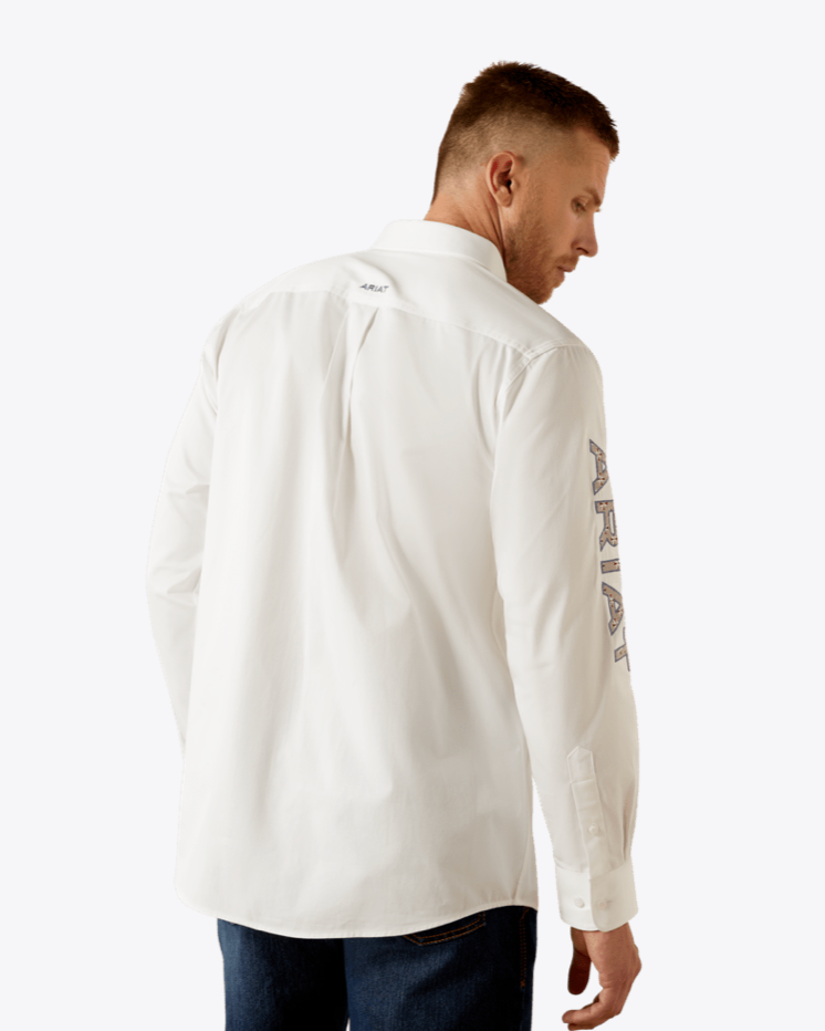 Ariat Men's Team Logo Twill Classic Fit Button Down Shirt.