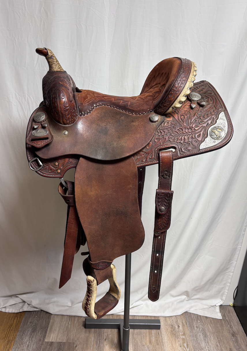 Used Courts Sharon Camarillo 14" Barrel Saddle