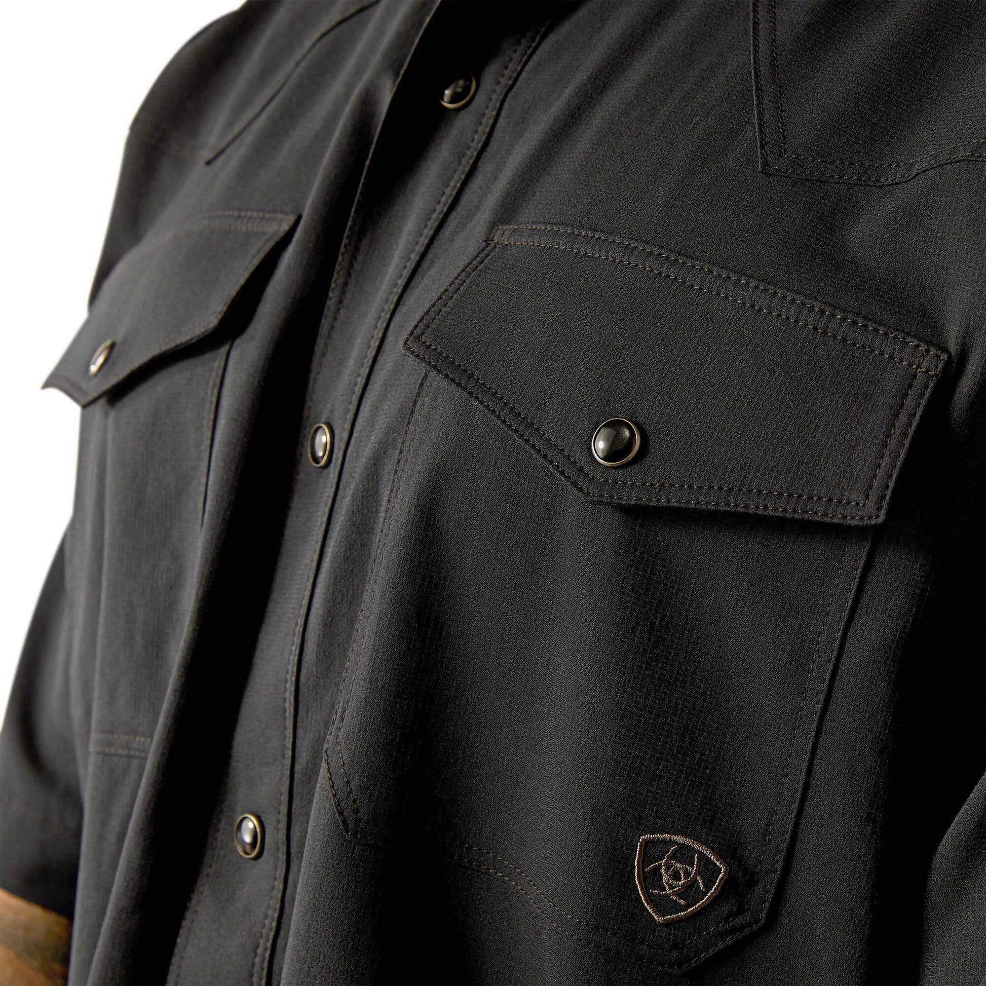 Ariat Men's Western VentTEK Classic Fit Snap Front Shirt.