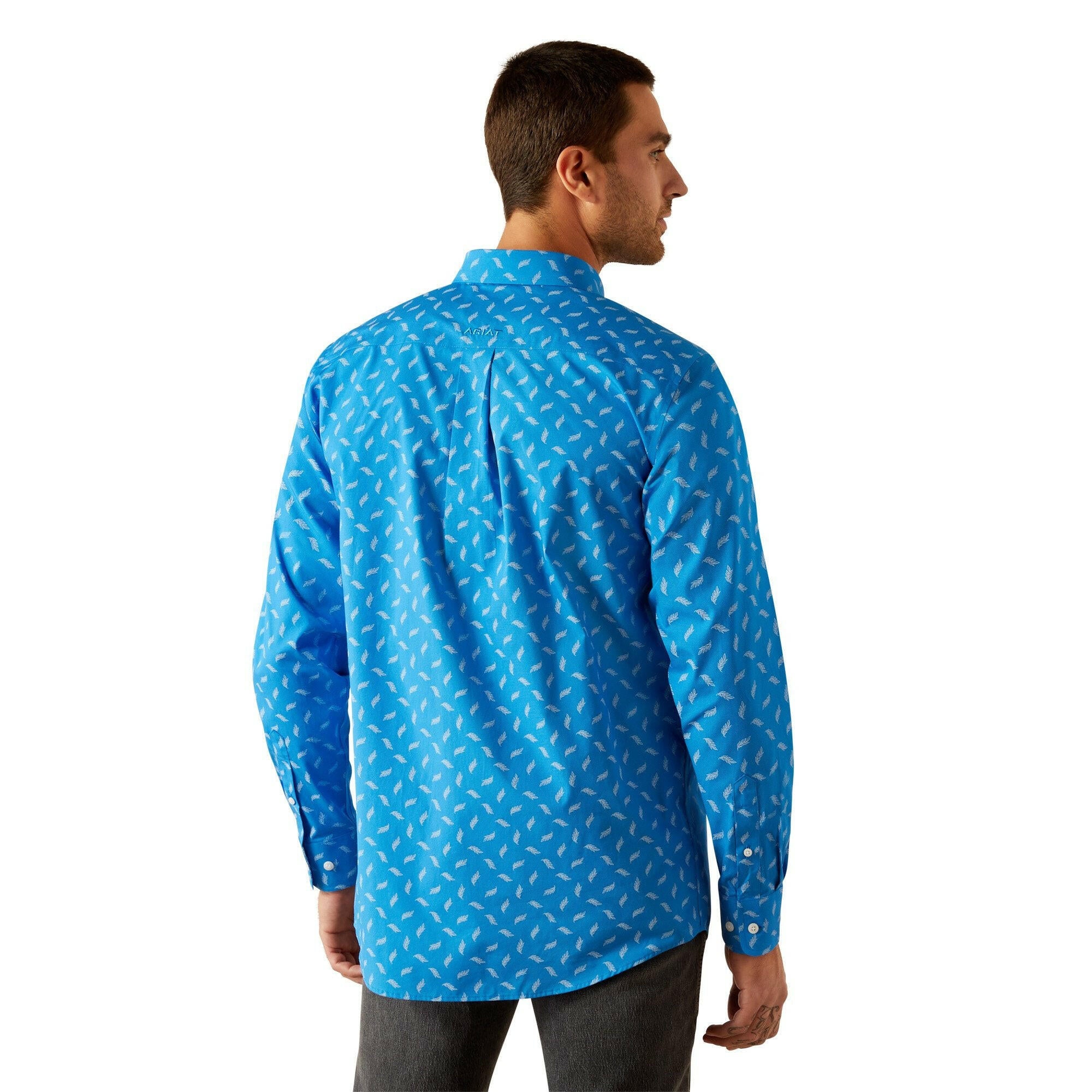 Ariat Men's Wrinkle Free Blaze Fitted Button Down Shirt.