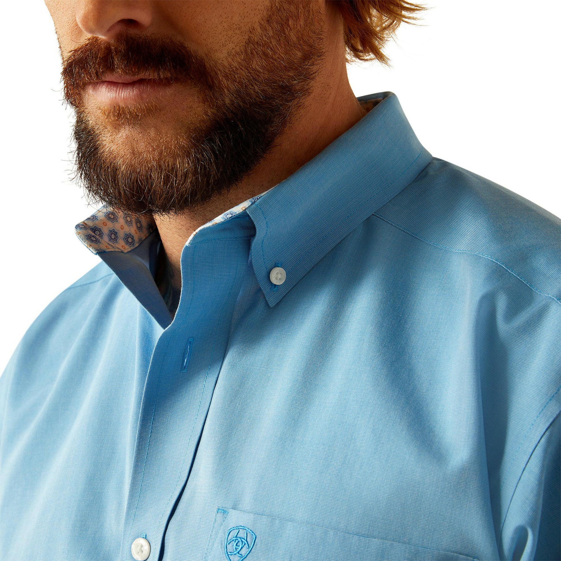 Ariat Men's Wrinkle Free Solid Classic Fit Button Down Shirt.