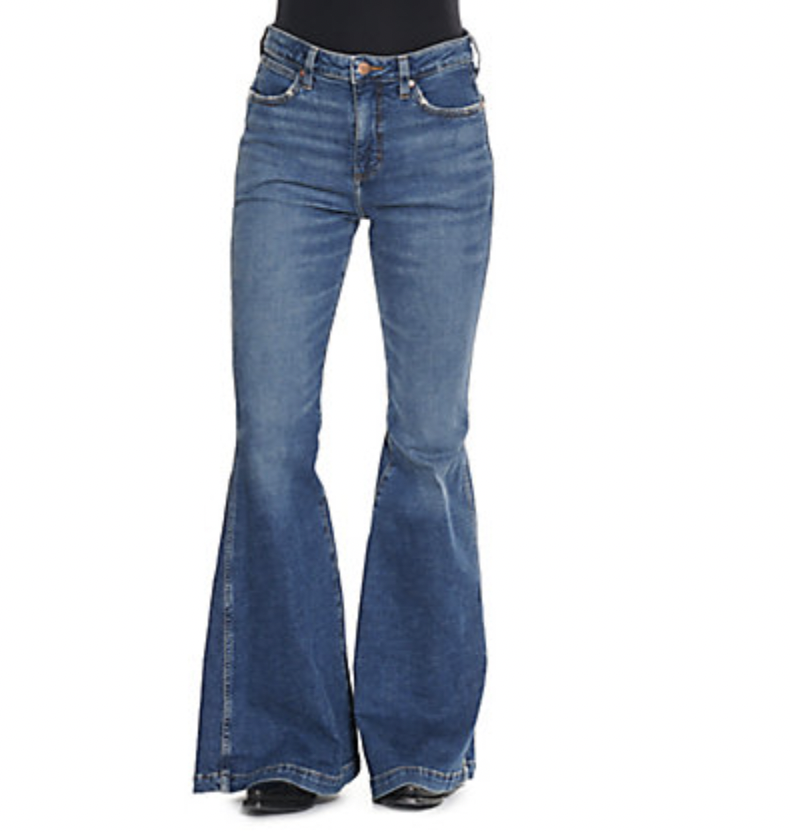 Wrangler Ladies Retro Flare Jeans.