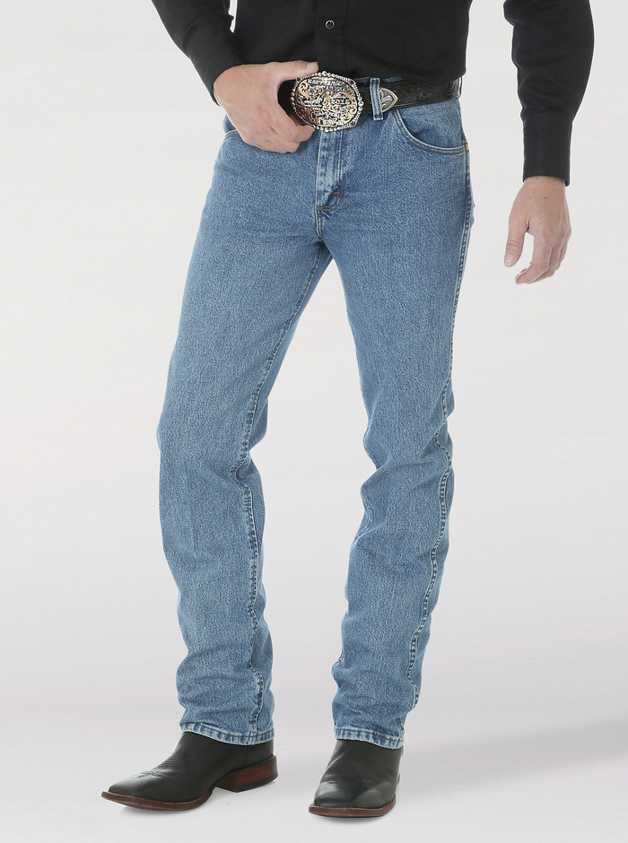Wrangler Men's Slim Performance Cowboy Cut Jean.