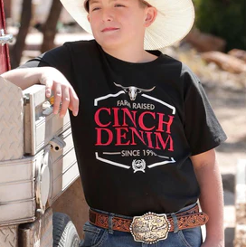 Cinch Boy's Black Graphic Tee Size Large.