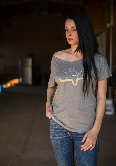 Ladies' Grey Sunrise Tee Size Large.