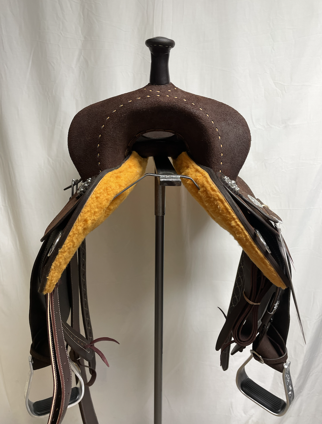 Martin 14" Stingray Barrel Saddle.