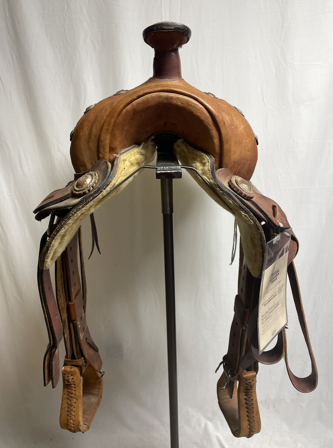 Used No Brand 16" Show Saddle.