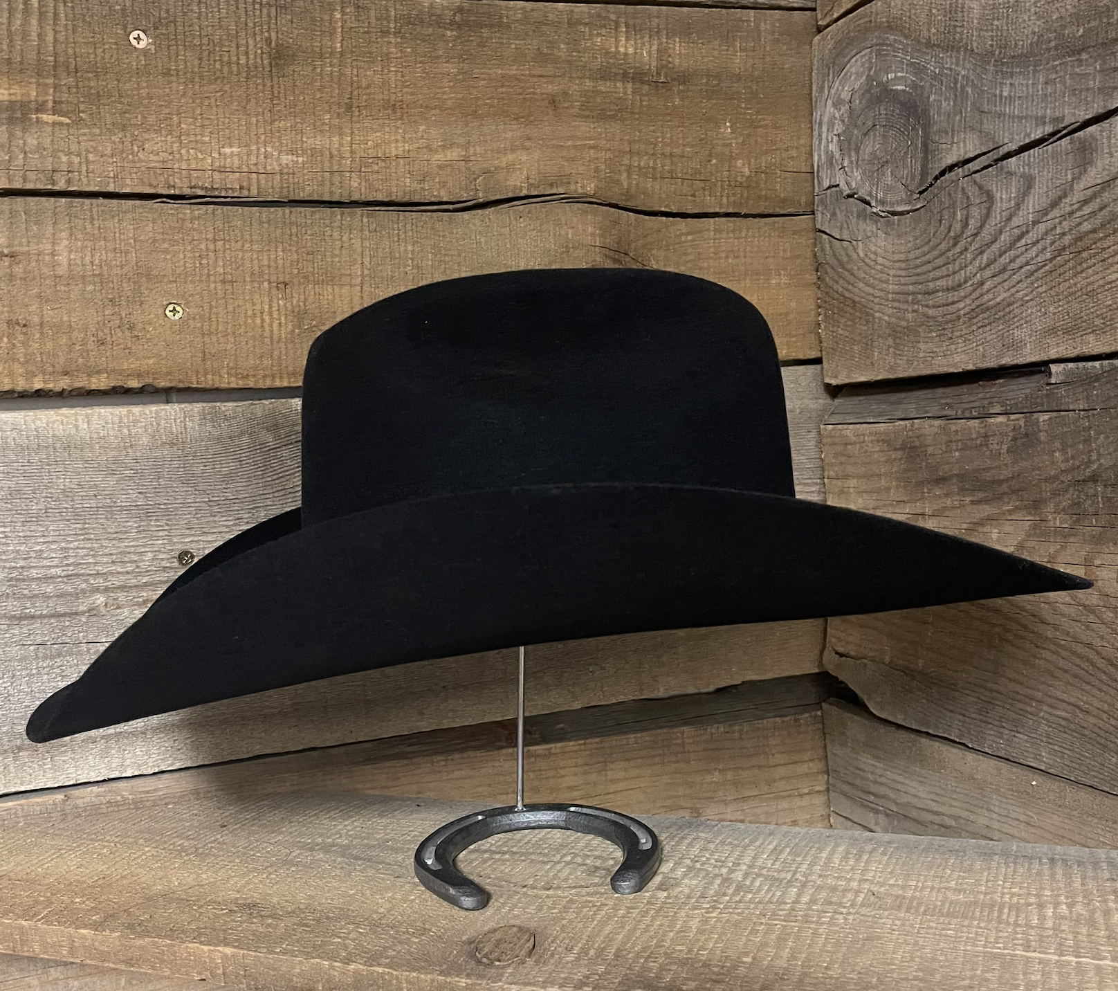 Rodeo King 5X Black Top Hand Felt Hat.