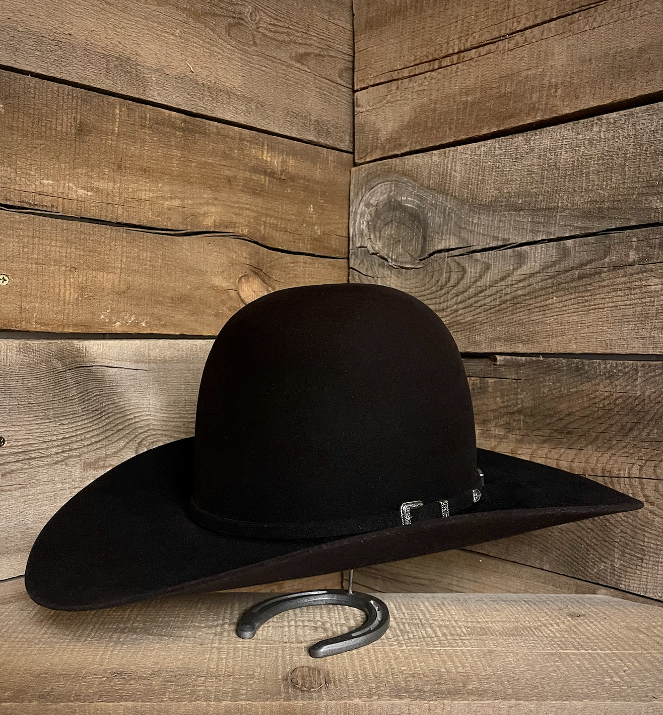 American 10X Black Cherry 4 1/4" Open Felt Hat.