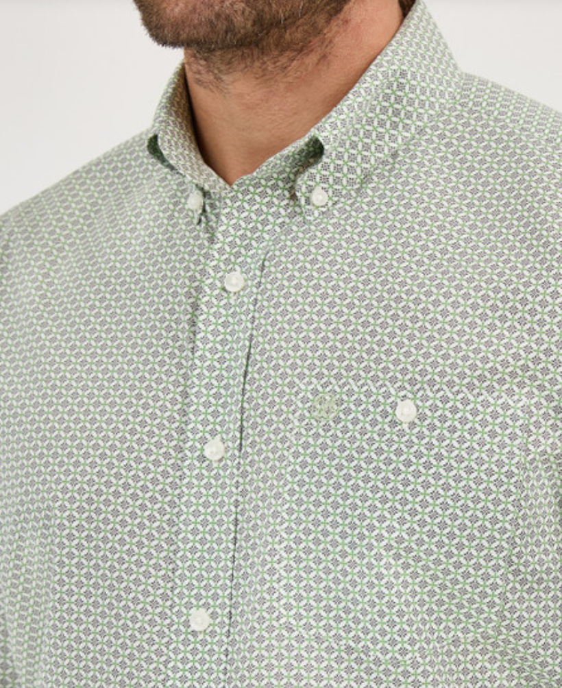 Wrangler Men's Green Printed Long Sleeve Shirt.
