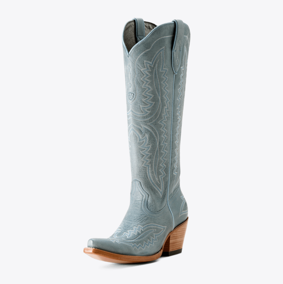 Ariat Women's Vintage Denim Casanova Boot.