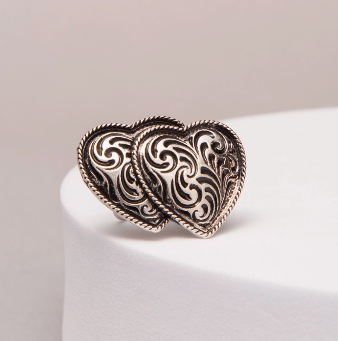SP Sophia Collection Double Heart Cuff Ring R20022SB