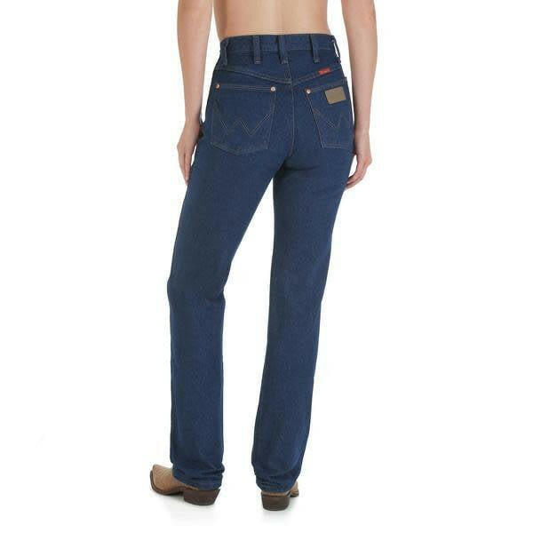 Wrangler Women's Cowboy Cut Slim Fit Jean.