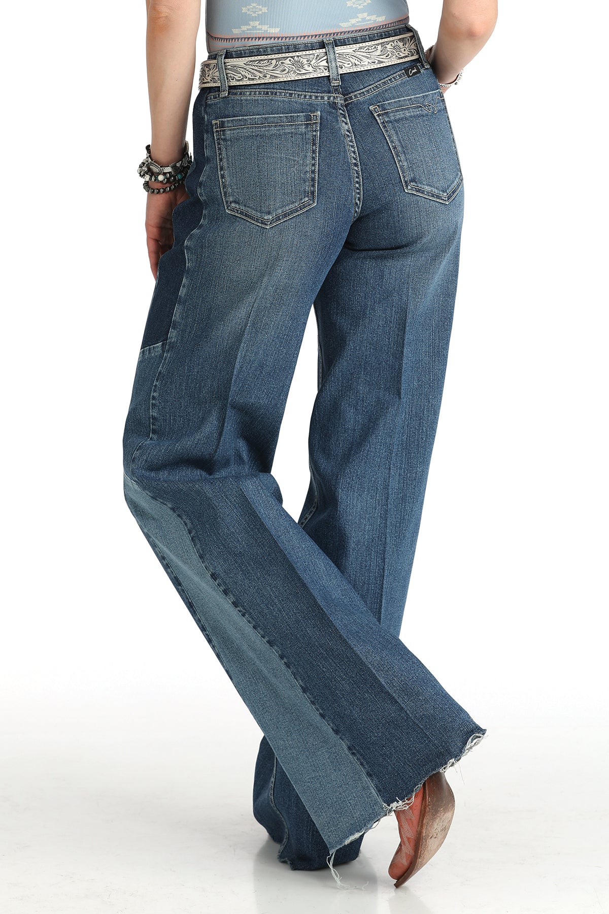 CINCH INDIGO MED STONE WIDE LEG CB77354001.